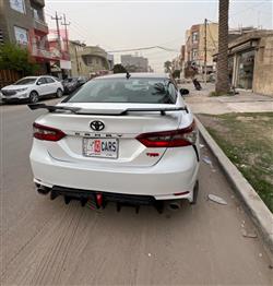 تۆیۆتا کامری